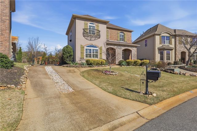 105 Bur Oak Drive, Taylors, SC 29687