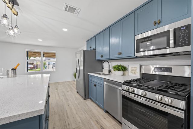 5719 Southwind Street, Houston, TX 77033