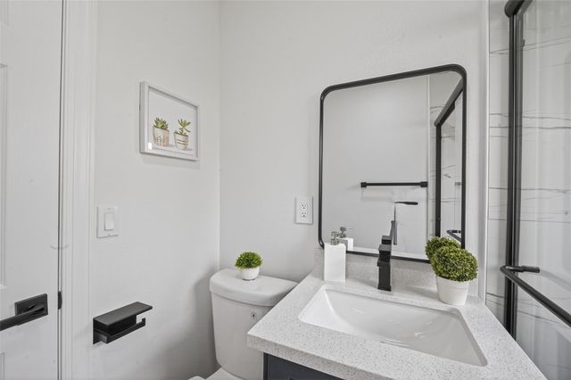 5719 Southwind Street, Houston, TX 77033