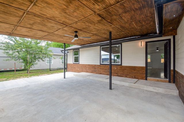 5719 Southwind Street, Houston, TX 77033