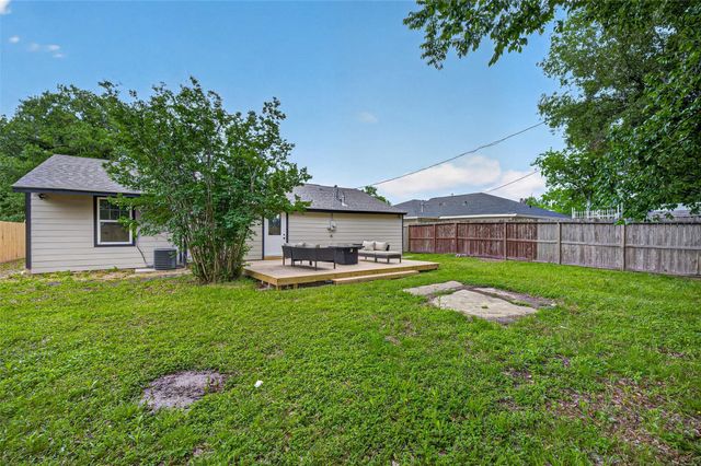 5719 Southwind Street, Houston, TX 77033