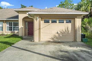 120 CORAL REEF COURT N B, Palm Coast, FL 32137