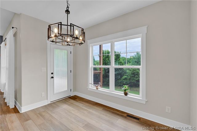 3049 Bridlewood Lane, New Albany, IN 47150