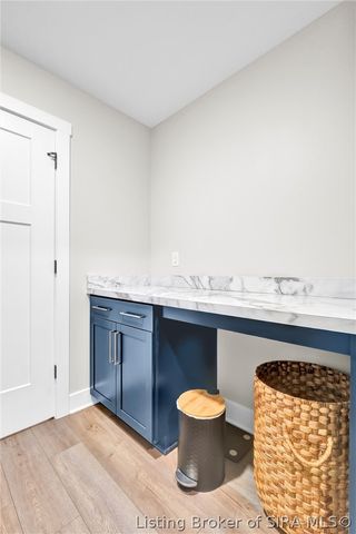 3049 Bridlewood Lane, New Albany, IN 47150