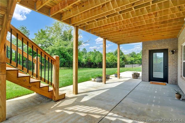 3049 Bridlewood Lane, New Albany, IN 47150