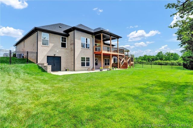 3049 Bridlewood Lane, New Albany, IN 47150