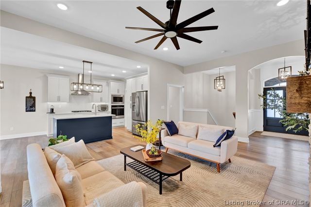 3049 Bridlewood Lane, New Albany, IN 47150