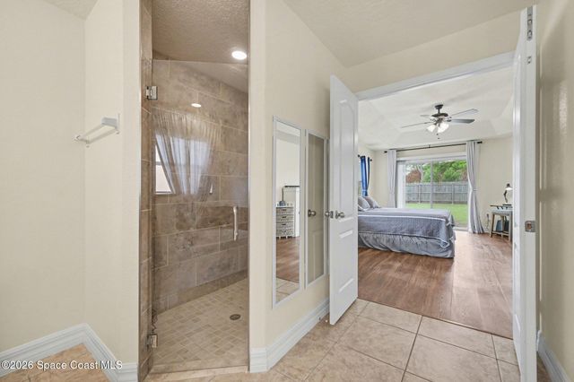 992 Coquina Street SE, Palm Bay, FL 32909
