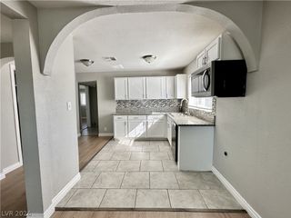 2404 Saint George Street, North Las Vegas, NV 89030