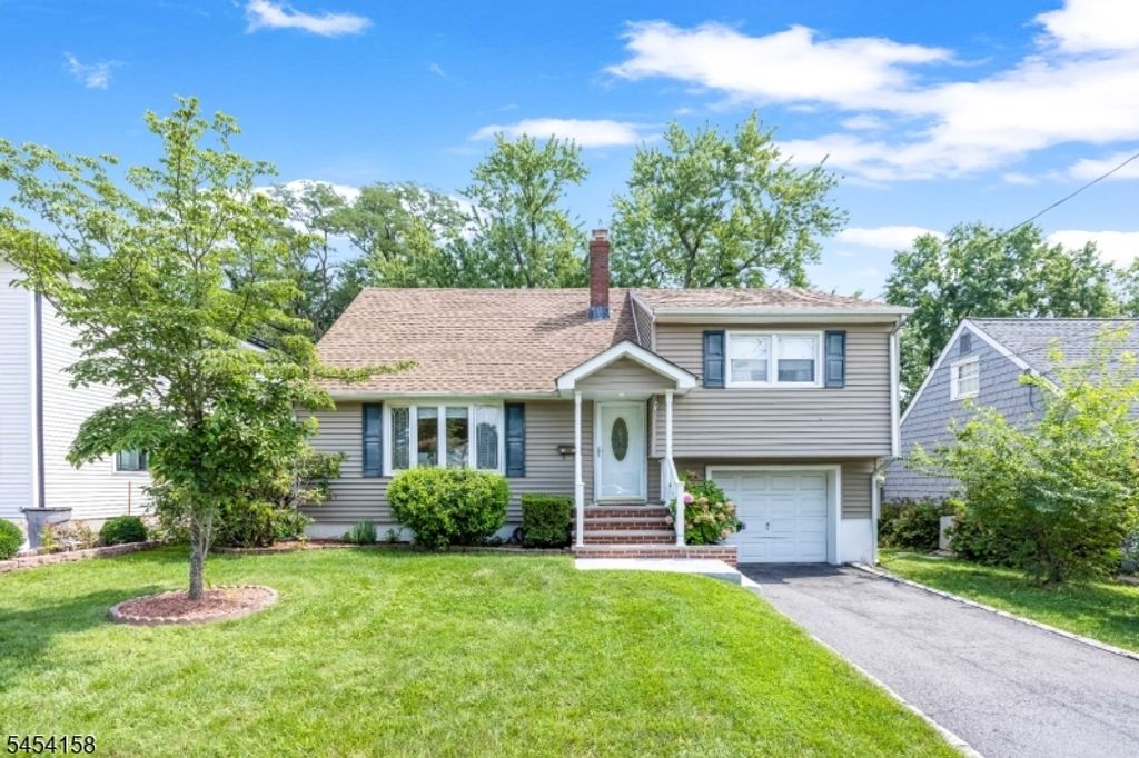1607 Broad St, Bloomfield Twp., NJ 07003 — photo 2