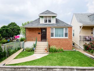4018 N Octavia Avenue, Norridge, IL 60706