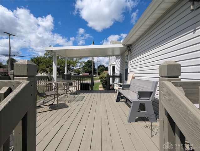 1554 S Belmont Avenue, Springfield, OH 45505
