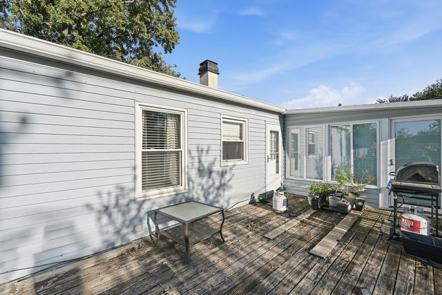 428 KENYON Avenue, Romeoville, IL 60446