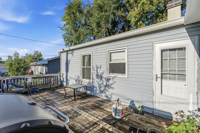 428 KENYON Avenue, Romeoville, IL 60446