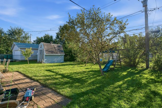 428 KENYON Avenue, Romeoville, IL 60446