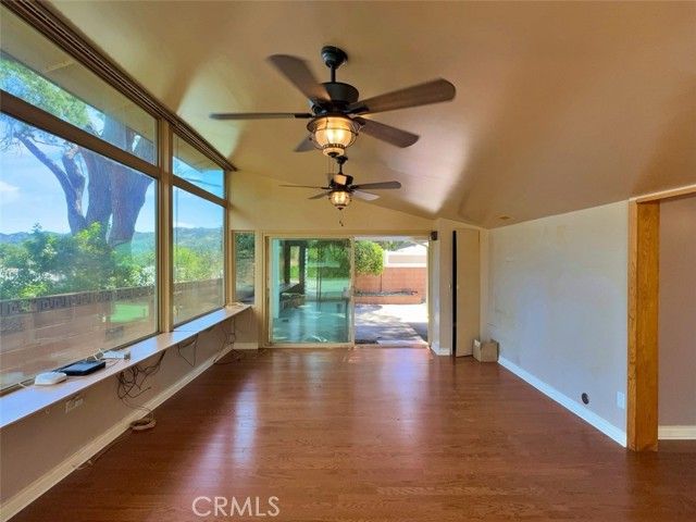 8811 Riderwood, Sunland (los Angeles), CA 91040