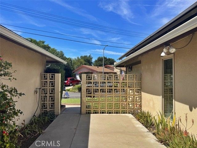 8811 Riderwood, Sunland (los Angeles), CA 91040