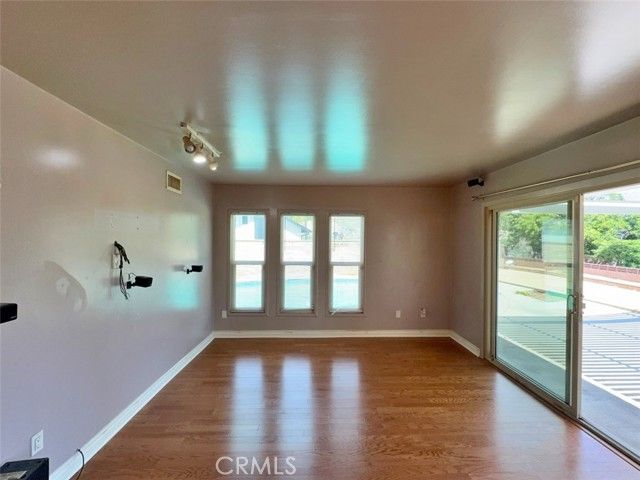 8811 Riderwood, Sunland (los Angeles), CA 91040