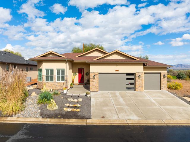 2080 Two Wood Drive, Grand Junction, CO 81507