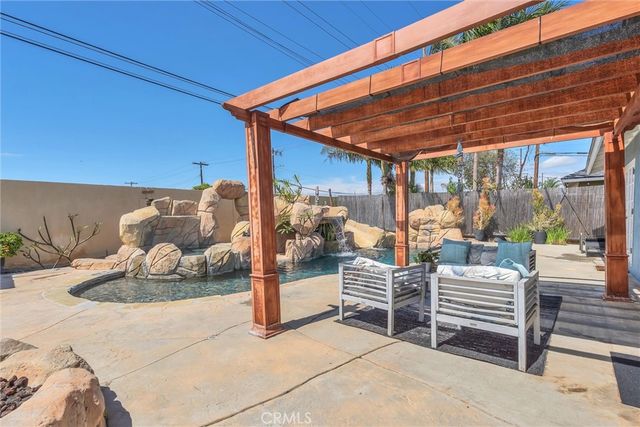 17267 Santa Isabel, Fountain Valley, CA 92708