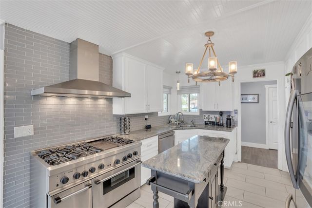 17267 Santa Isabel, Fountain Valley, CA 92708