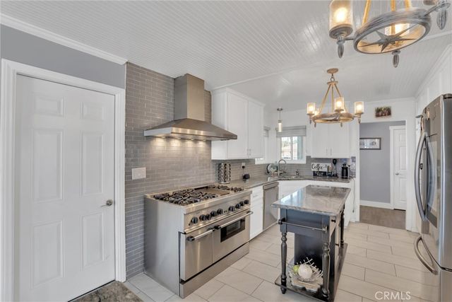 17267 Santa Isabel, Fountain Valley, CA 92708