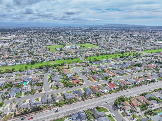 17267 Santa Isabel, Fountain Valley, CA 92708