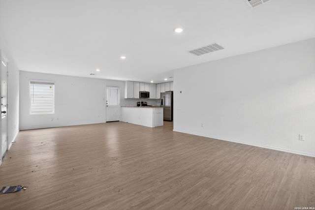 10230 Devon Wheel, San Antonio, TX 78254