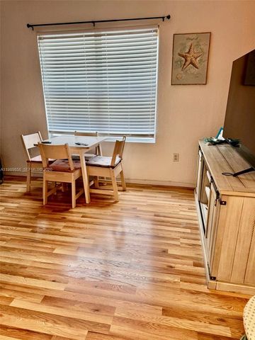 7326 Collins Ave 105, Miami Beach, FL 33141