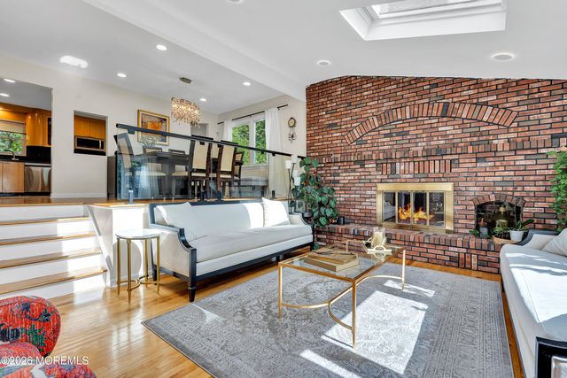9 Colt Court, East Brunswick, NJ 08816