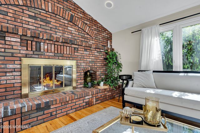 9 Colt Court, East Brunswick, NJ 08816