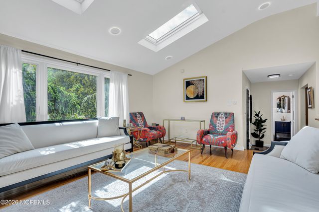9 Colt Court, East Brunswick, NJ 08816