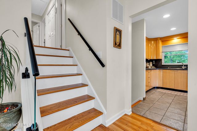 9 Colt Court, East Brunswick, NJ 08816