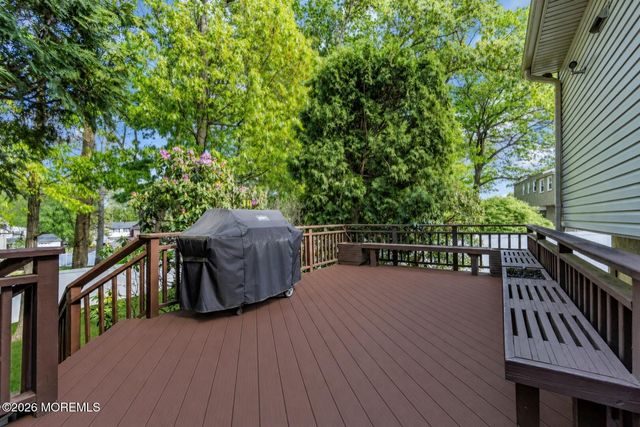 9 Colt Court, East Brunswick, NJ 08816
