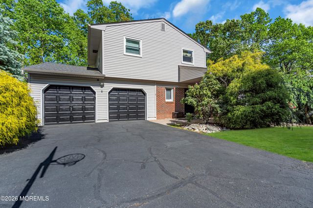 9 Colt Court, East Brunswick, NJ 08816