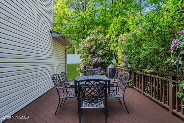 9 Colt Court, East Brunswick, NJ 08816
