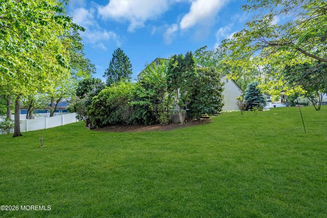9 Colt Court, East Brunswick, NJ 08816