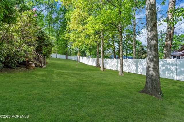9 Colt Court, East Brunswick, NJ 08816