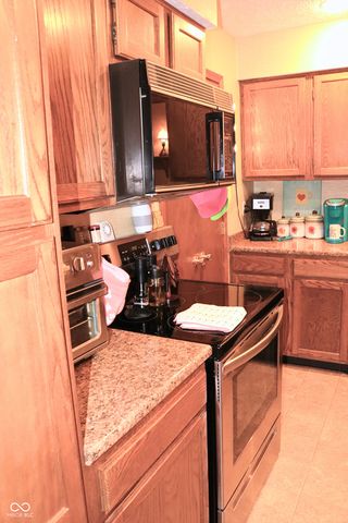 1109 B W Market Street, Crawfordsville, IN 47933