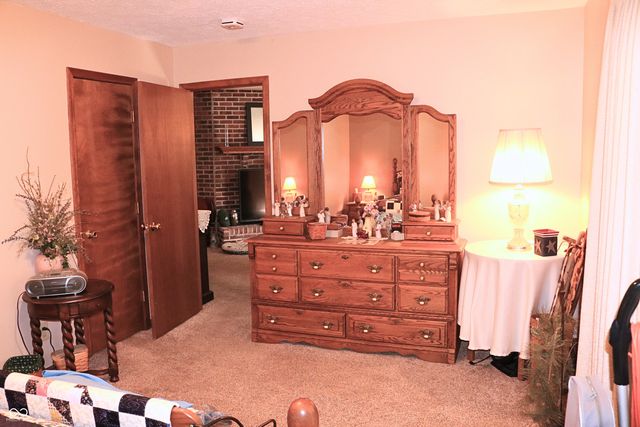 1109 B W Market Street, Crawfordsville, IN 47933