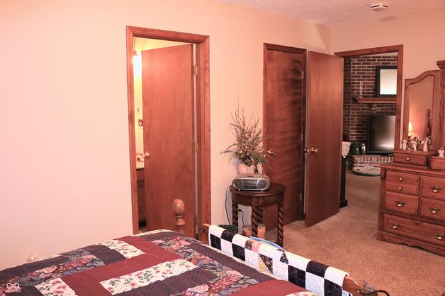 1109 B W Market Street, Crawfordsville, IN 47933