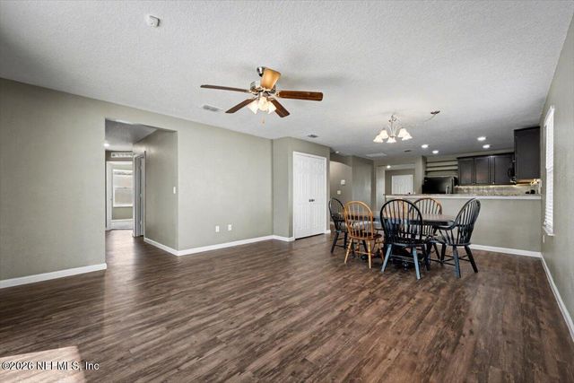 77703 LUMBER CREEK Boulevard, Yulee, FL 32097