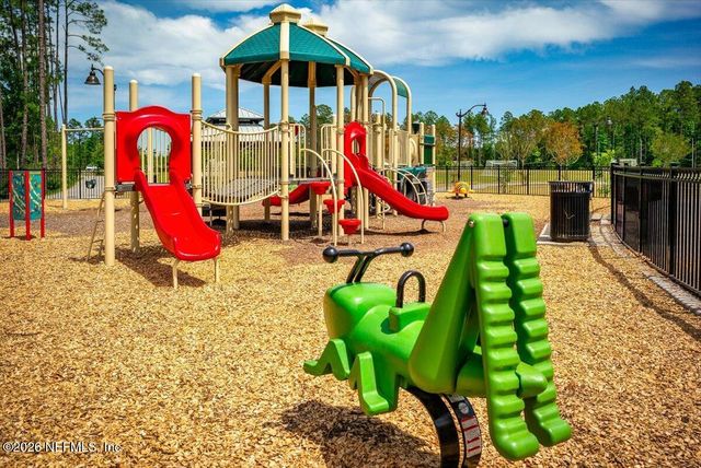 77703 LUMBER CREEK Boulevard, Yulee, FL 32097