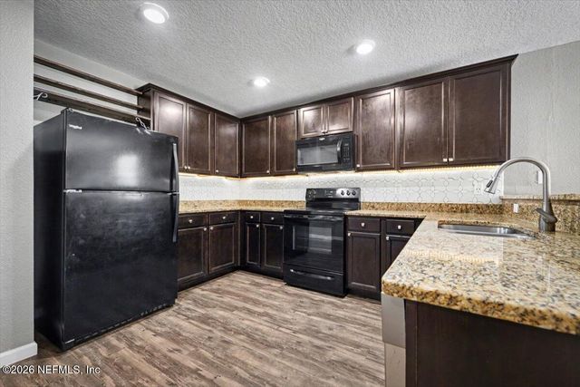 77703 LUMBER CREEK Boulevard, Yulee, FL 32097