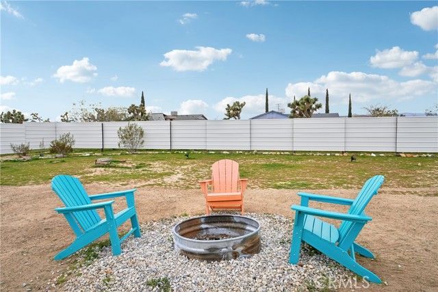 3872 Balsa Avenue, Yucca Valley, CA 92284