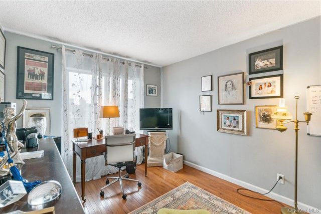 25-40 Shore Boulevard 6A, Astoria, NY 11102