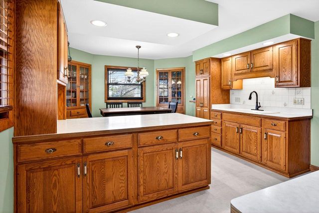 203 E Peckham STREET, Neenah, WI 54956