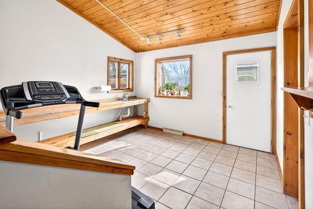 203 E Peckham STREET, Neenah, WI 54956