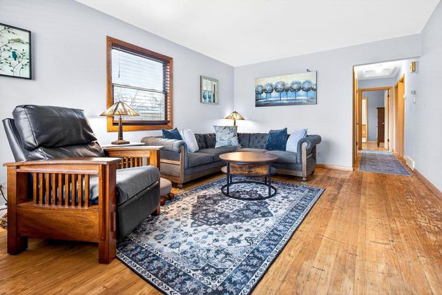 203 E Peckham STREET, Neenah, WI 54956