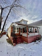 2388 Zinow Street, Hamtramck, MI 48212
